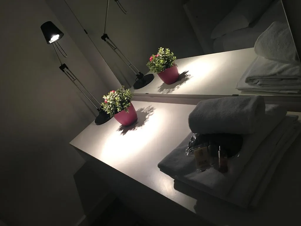 Ferrari Suite Apartment Roma